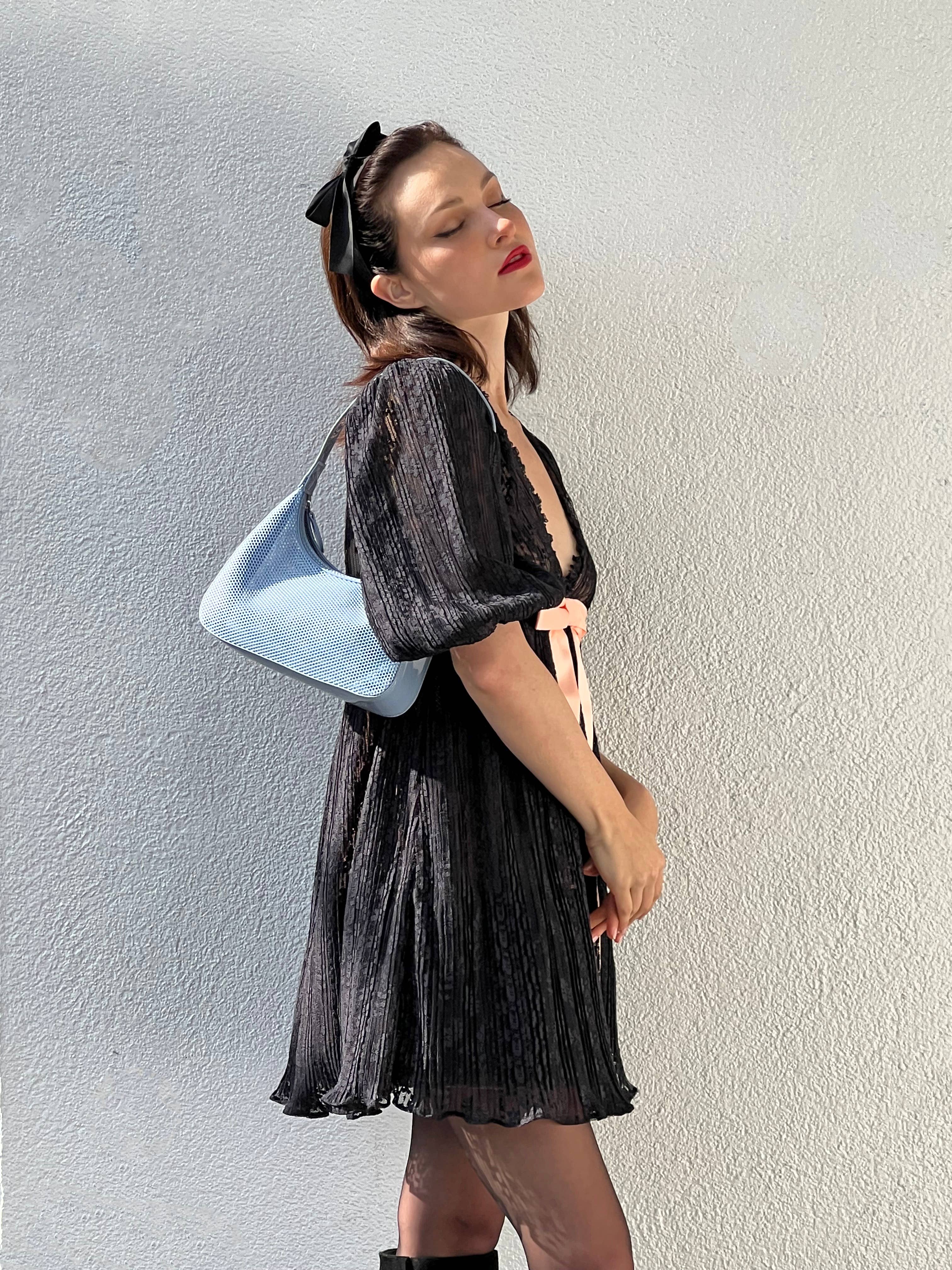 KAYLA+AVA – Großhandel Schultertasche – Damen – CAMILA MESH-SCHULTERTASCHE15