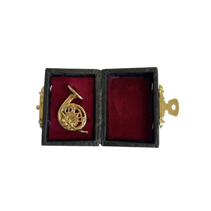 Broadway Gifts Co – Engroshandel Reversnål/knap – Guld Fransk Horn Pin med Case