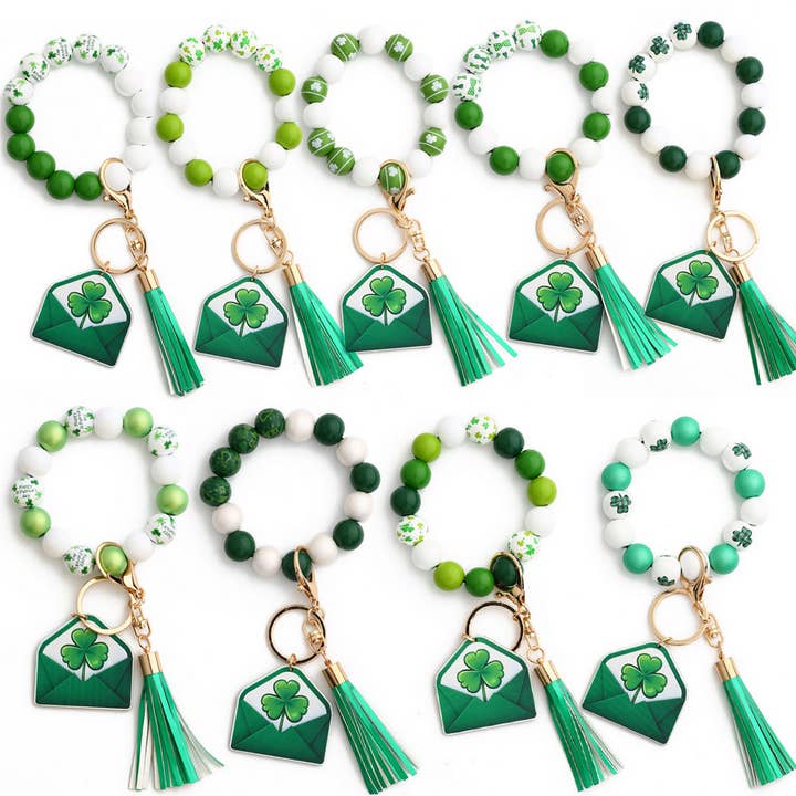 2024 NEW GREEN CLOVER PENDANT KEYCHAIN_CWMM1329 for wholesale by ACCITY