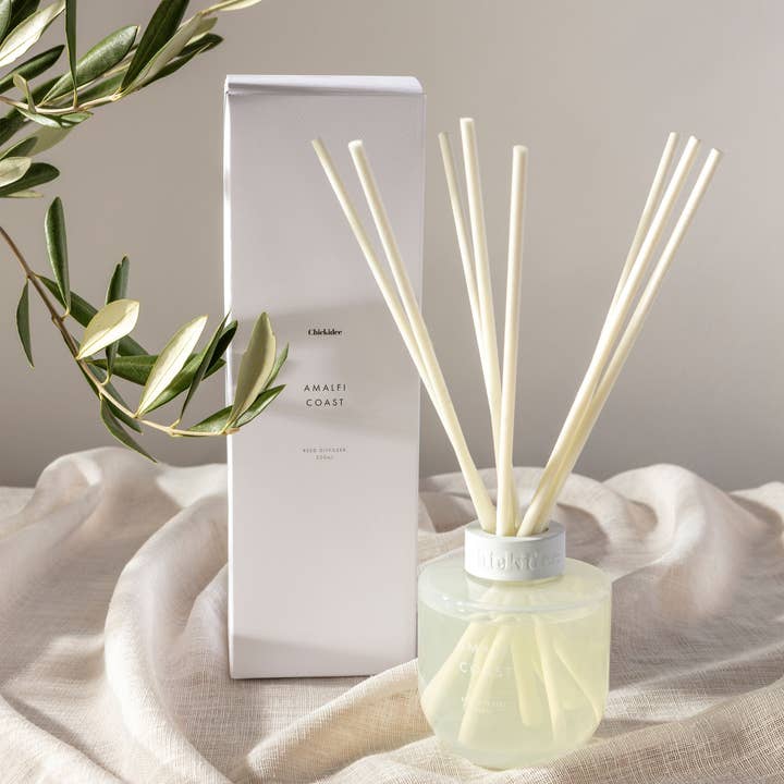 Diffuseur de roseaux neutre pour le cœur de la côte amalfitaine pour la vente par Chickidee