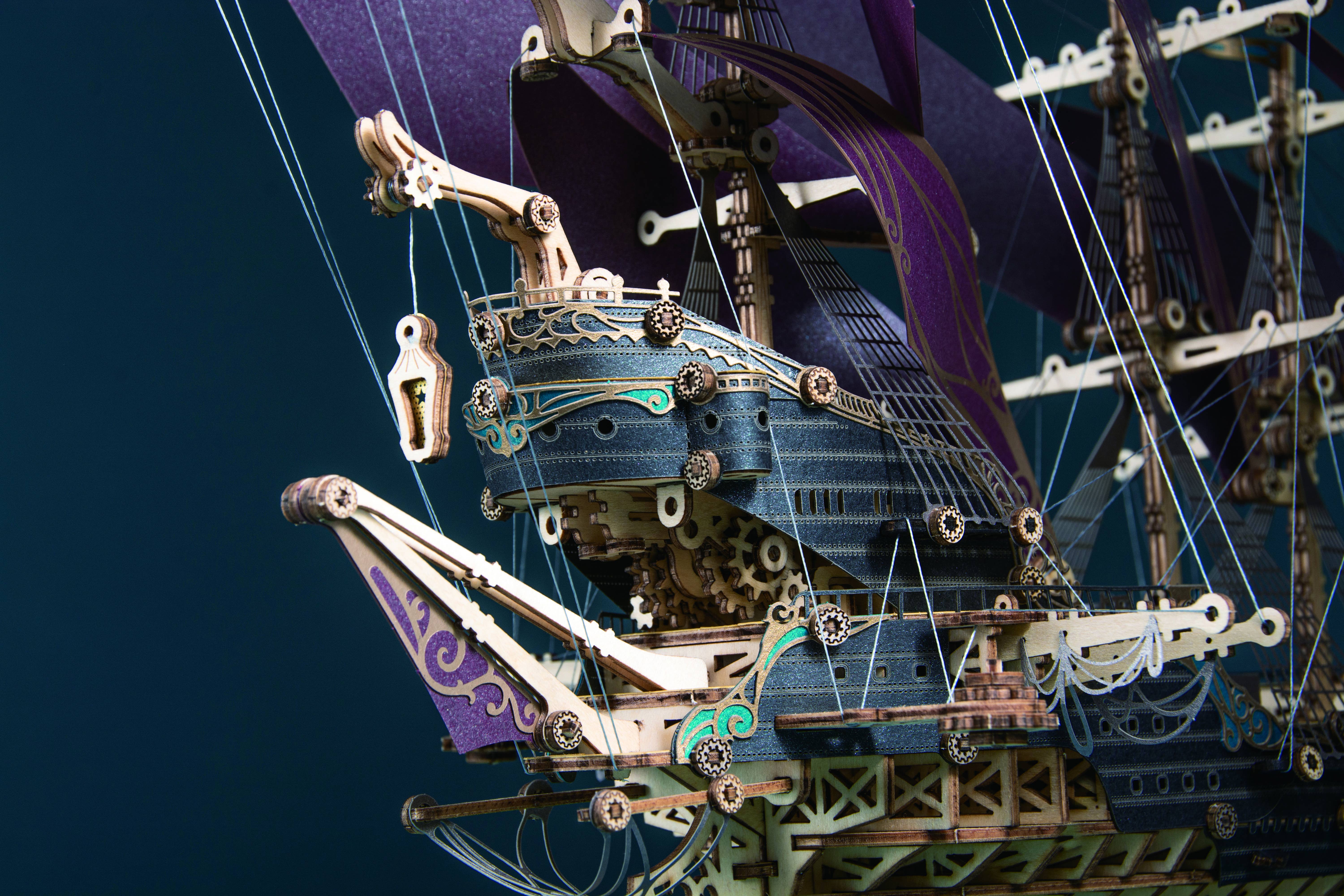 VCL CORP - Wholesale DIY Craft Kit - Future Corsair Ship - Purple - HOWCAT4