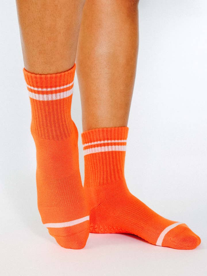 Women's Varsity Ankle Grip Sock– No Slip Cotton Blend for Pilates & Barre for wholesale by Pointe Studio