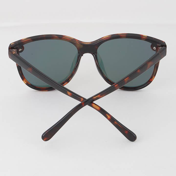 Multicolor Mirror Shades Sunglasses for wholesale on Faire4