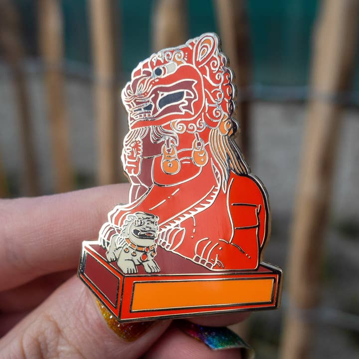 Komainu Statue – Japanese Shrine Animals Enamel Pin for wholesale by Kabujiro