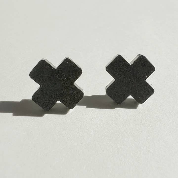 Mingled – wholesale Stud/post earrings – Black Cross Stud Earrings - Small Cross Earrings, Minimalist2