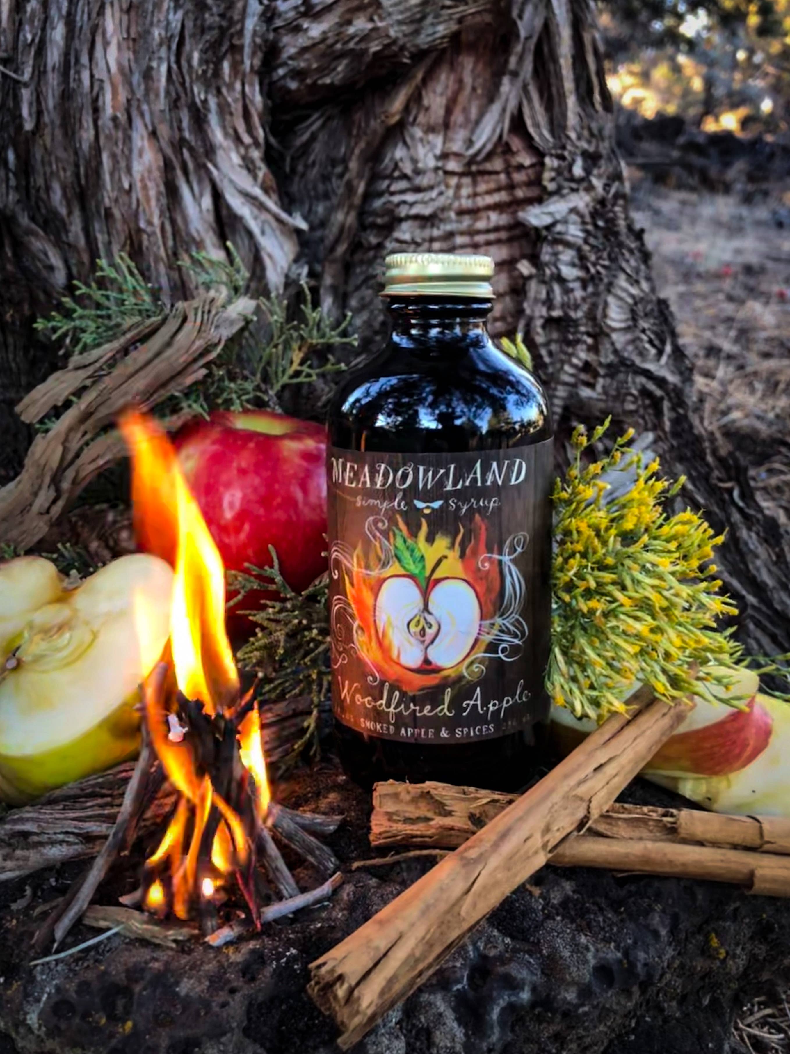 Meadowland Syrup - Wholesale Cocktail Mix/Syrup - Woodfired Apple Simple Syrup1