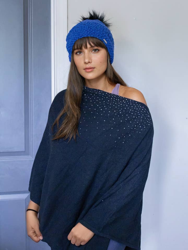 Poncho aus Merinowolle mit Strasssteinen für den Großhandel von Frost Hats