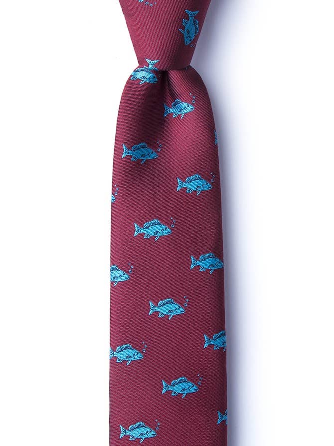 Cravatta Skinny Fish by Wild Ties - Microfibra bordeaux per la vendita all'ingrosso da parte di Wild Ties