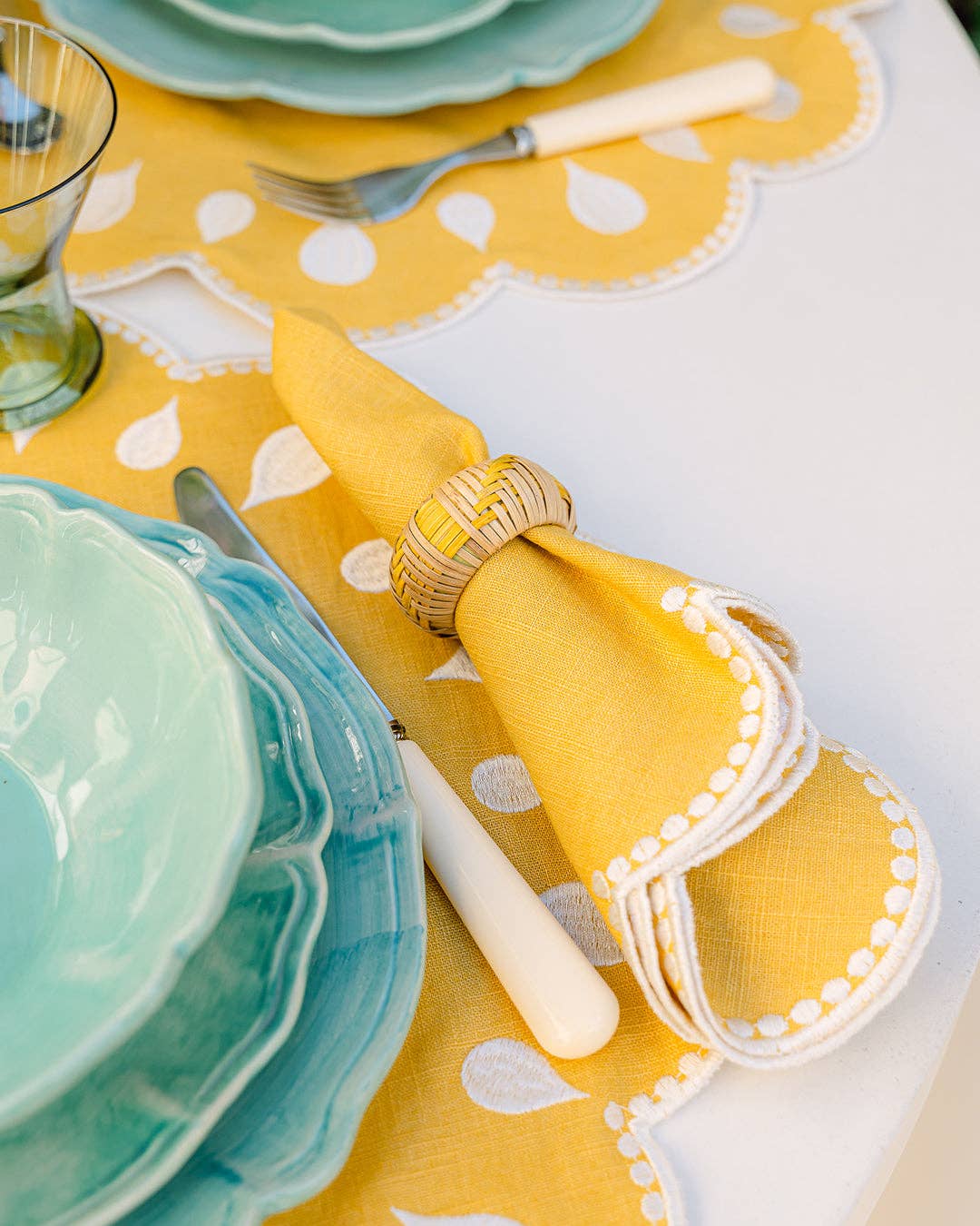 Mariaida Home - Wholesale Dinner & cloth napkin - Droplets Napkin, Yellow with White0
