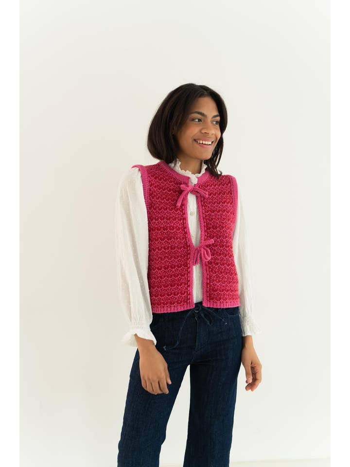 MindTraveler - Wholesale Suit Vest - Women's - Elena Pink Vest1