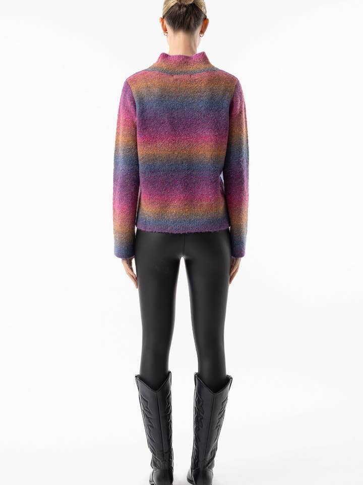 Regenbogen Regenbogenfarbener Pullover mit Stehkragen für den Großhandel auf Faire3
