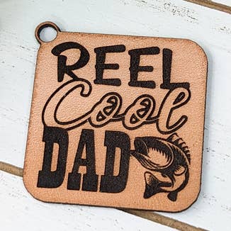 Reel Cool Dad lederen sleutelhanger voor wholesale door Trendy Transfers