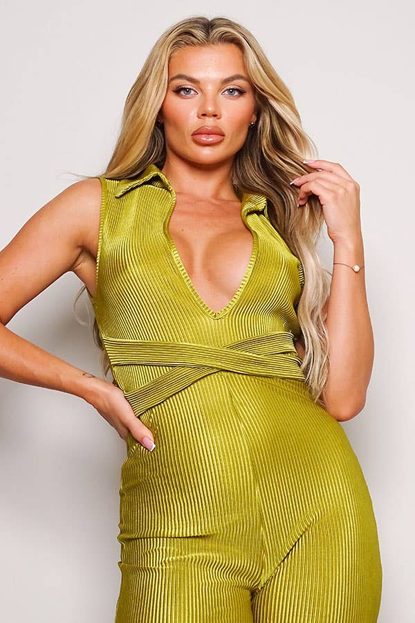 CEFIAN FASHION – Großhandel Jumpsuit – Damen – Boogie Nights Jumpsuit mit ausgestelltem Bein8