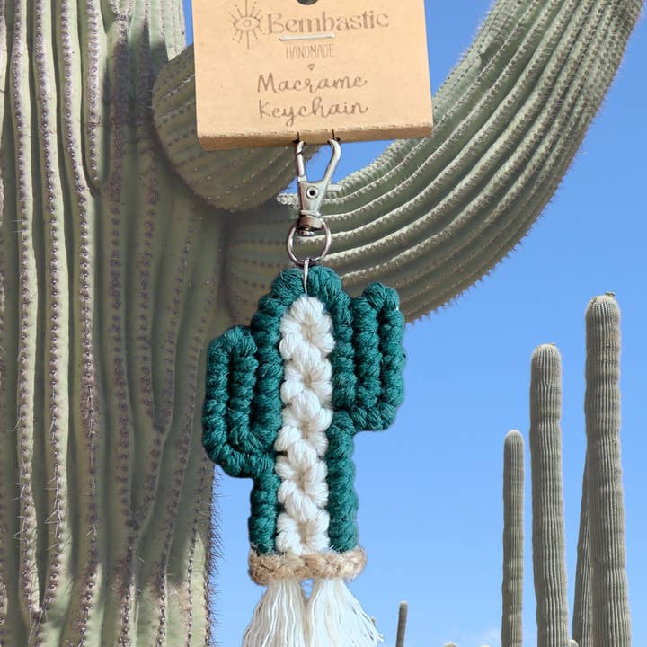 Calypso Chile - Wholesale Keychain - Women's - Llavero de Macramé Saguaro6