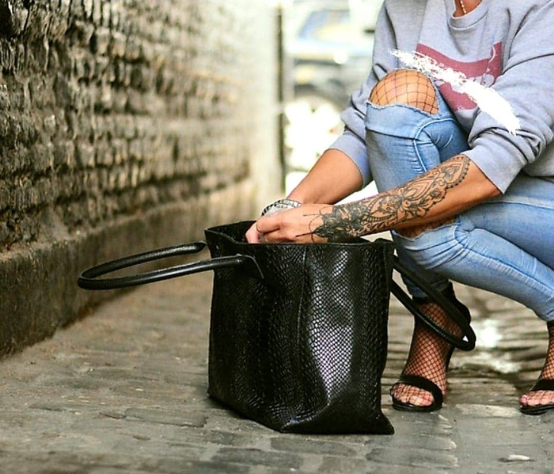 ZEEN - Venta al por mayor Bolso con correa - Mujer - Bolso de cuero LOLA Nero Lucido5