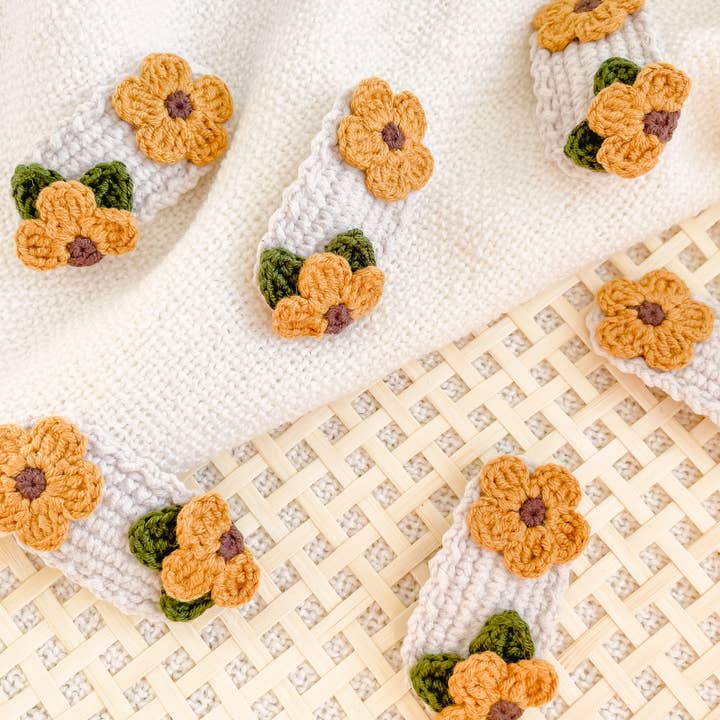Hand-Made Crochet Flower Hair Clips for wholesale by miniwhale studio