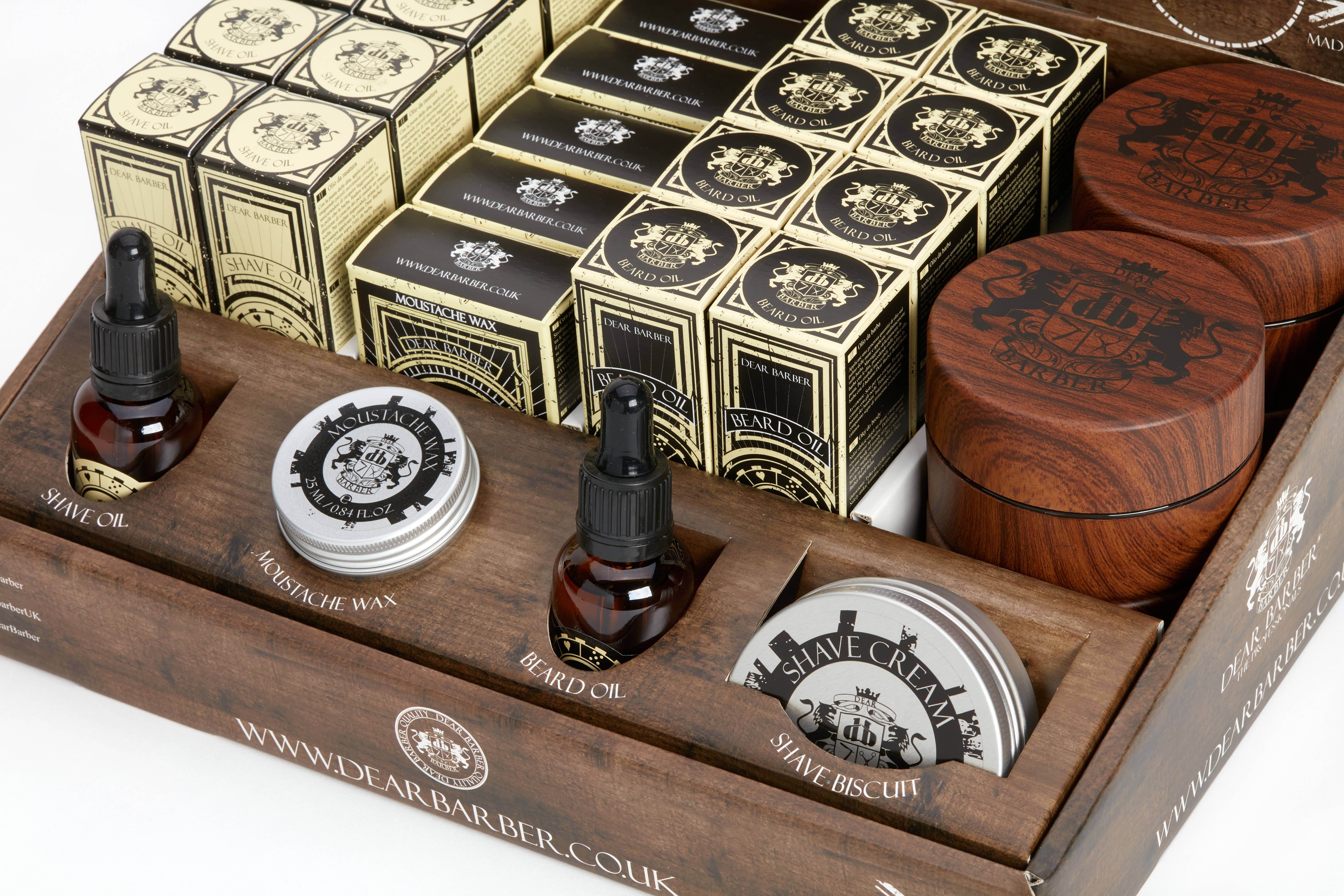 Dear Barber - Vendita all'ingrosso Vetrina per rivenditori - Bellezza e benessere - Espositore da Banco Riempito - Prodotti per la Cura Personale6