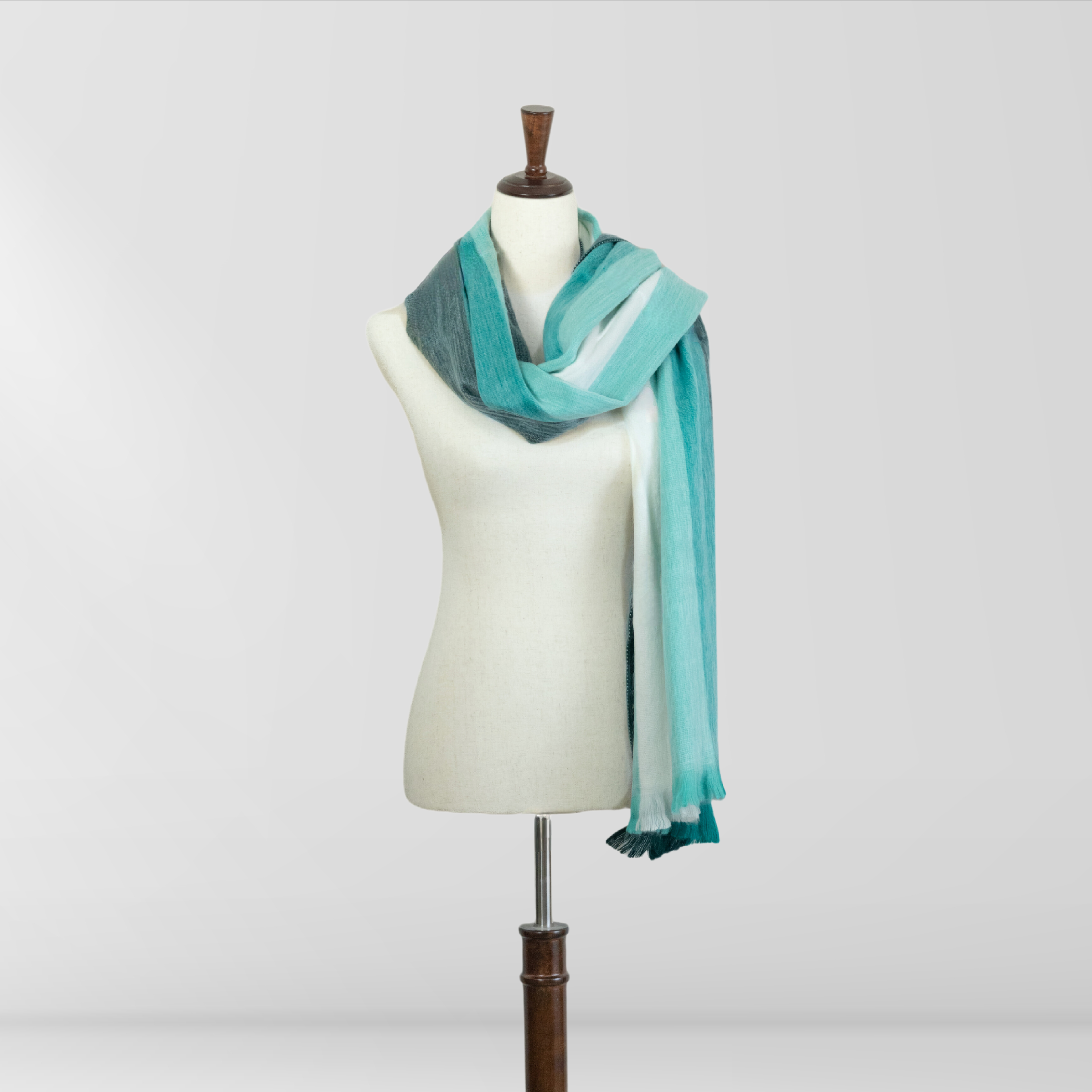 LATITUDE ZERO GOODS - Wholesale Wrap - Women's - Aqua - Shawl - Aquamarine wrap1
