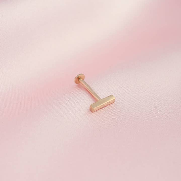 Musemond – wholesale Enkelt örhänge – Fyrkantig Bar Labret Piercing- 14K guld