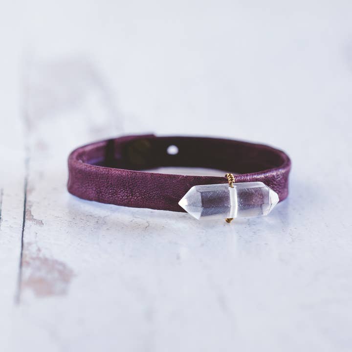 Mana leren armband - antiek messing voor wholesale door Giving Bracelets