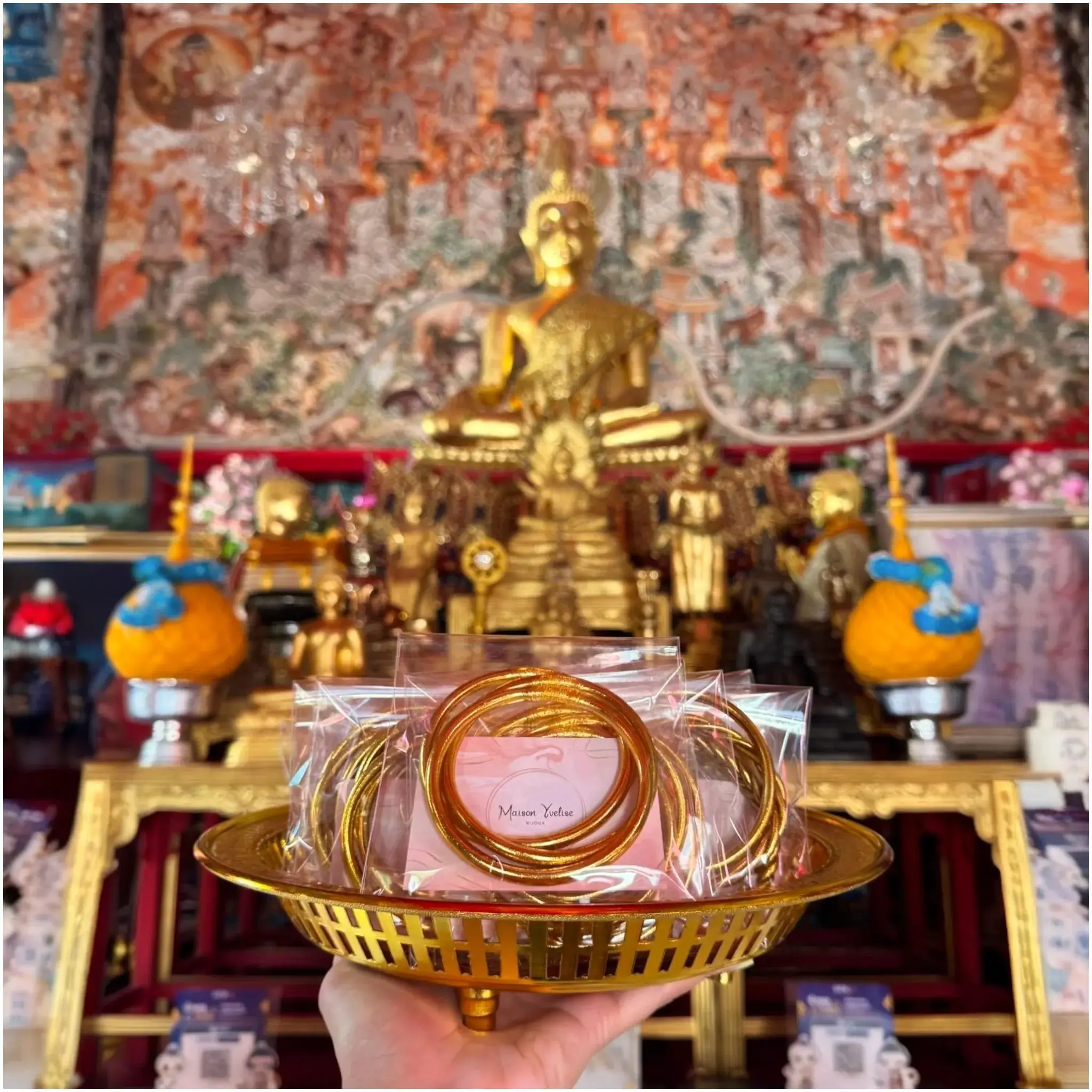 Maison Yvelise - Vente Bracelet jonc - Bracelet Bouddhiste Jonc Thaïlandais Doré à la feuille d'or5