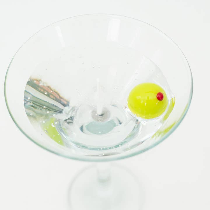 Martini Candle Co. - Wholesale Novelty Candle - Scented 7.5oz. Dirty Martini Candle. Gin. Vodka. Olives. 2