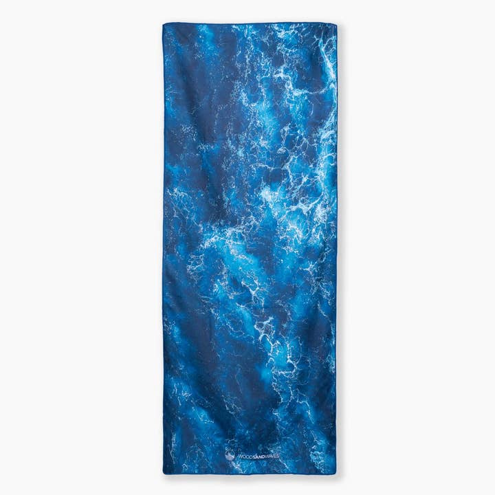 WOODSANDWAVES - Wholesale Beach Towel - Wild Ocean - Sand-Repellent Beach Towel with Secret Pocket (180cm x 80cm)4
