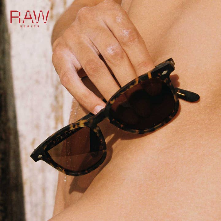 FORA - Wholesale Sunglasses - Unisex - Unisex Square Sunglasses | RAW Maker | Unpolished Acetate15