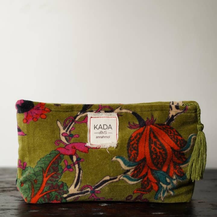 Annahmol - Wholesale Makeup/Cosmetic Bag - Velvet Makeup Pouch: Assorted Prints1