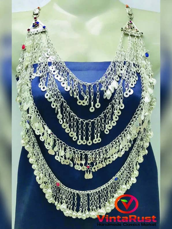 Exotische Kuchi-Halskette, mehrlagige antike Halskette für den Großhandel von vintarust
