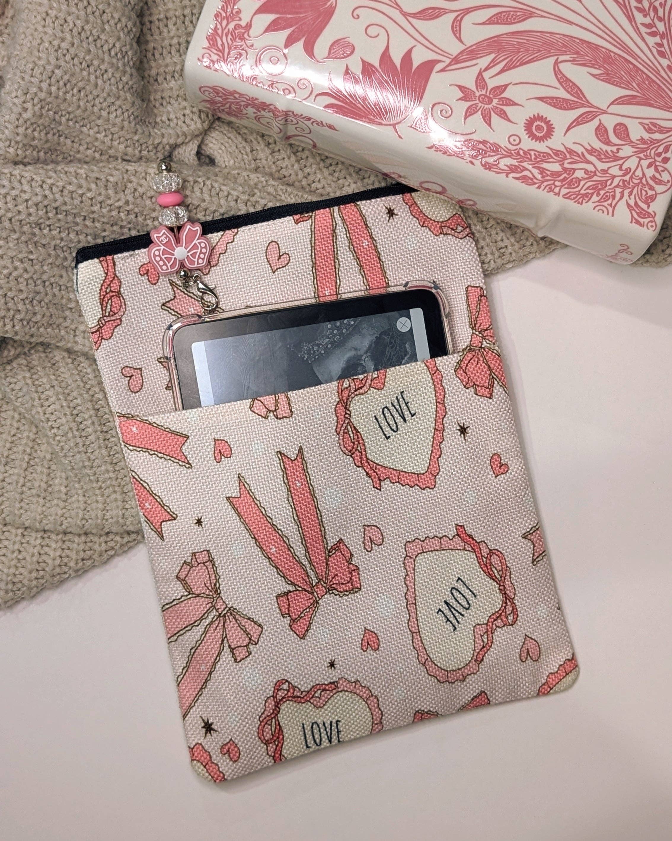 The Gift Genie LLC - Wholesale Bookcase - Book & Kindle Sleeve3