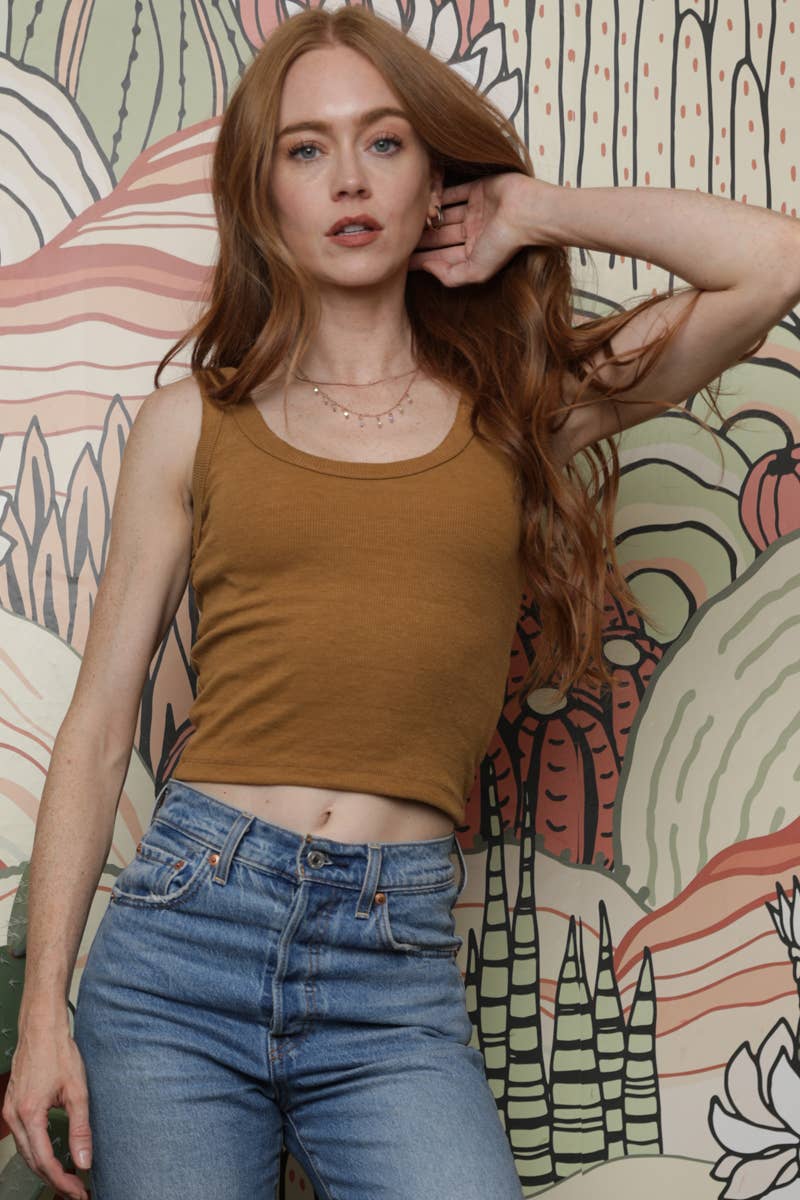 ANGIE – Großhandel Tanktop – Damen – X2CA5-ASIS TANKTOP MIT RUNDHALSAUSSCHNITT AUS RIPPSTRICK35