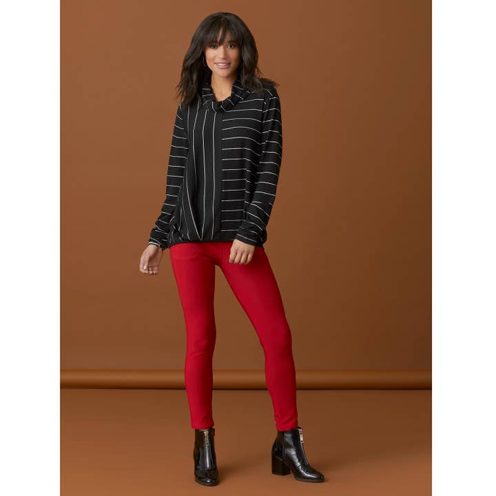 COCO + CARMEN - Wholesale Fashion Leggings - Women's - Jasmine Zip Pocket Leggings