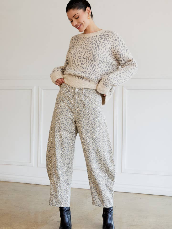 DISTRESSED BARREL ANIMAL PRINT PANTS for wholesale by Sunday Edition by LE LIS