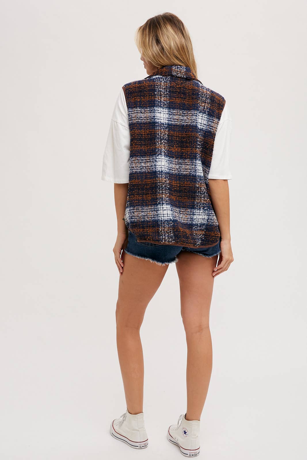 Bluivy – wholesale Outerwear Vest - Women’s – FLANNER PLAID VEST33