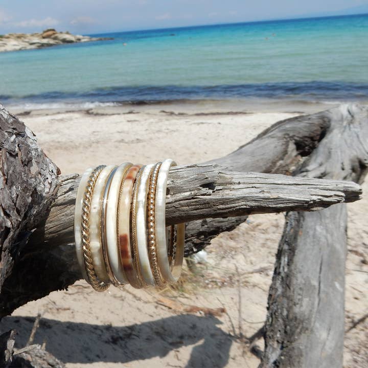 COUCOT - Wholesale Bangle Bracelet - Light Horn Week To View - 5mm Width1