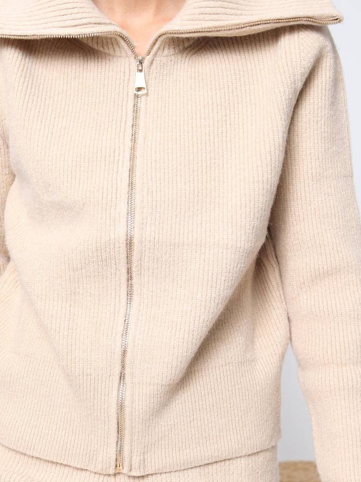 DIX-ONZE - Wholesale Top & Pant Set (NOT Loungewear) - Women's - Zipped Knit Set – Wide Collar Jacket & Straight Pants3