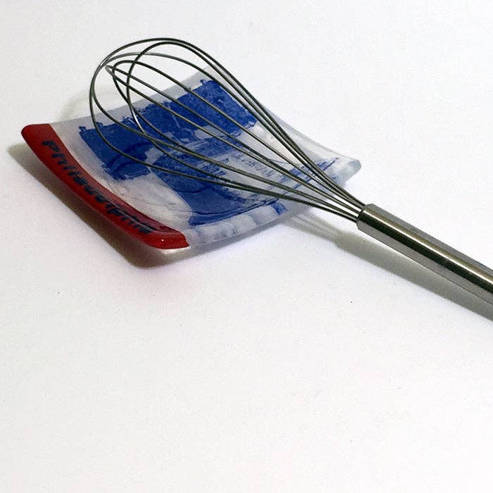 Kiku Handmade | Contemporary Fused Glass Home Goods - Wholesale Decorative Plate/Dish/Bowl - Philadelphia Liberty Bell Fused Glass 4.5" Catch-all Dish1