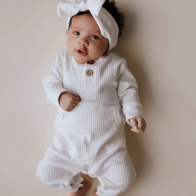 Three Little Tots - Wholesale Rompertje - Baby - Baby ribgebreide romper met zakken48