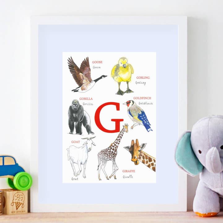 Impression en G de l'alphabet animalier pour la vente par Sarah Gregory Designs