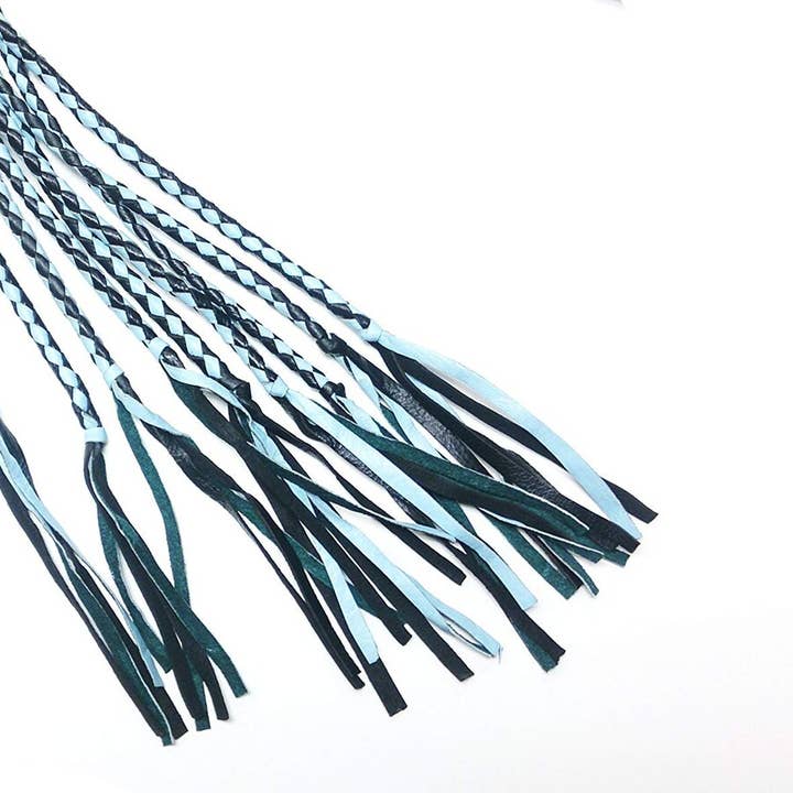 Fitch&Co – Großhandel Sexspielzeug – Flogger - Peitsche - Handgefertigte, extra lange Flogger-Peitsche3