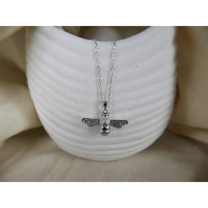 In The Heather – wholesale Pendant/charm necklace – Scottish bumble bee necklace in sterling silver6