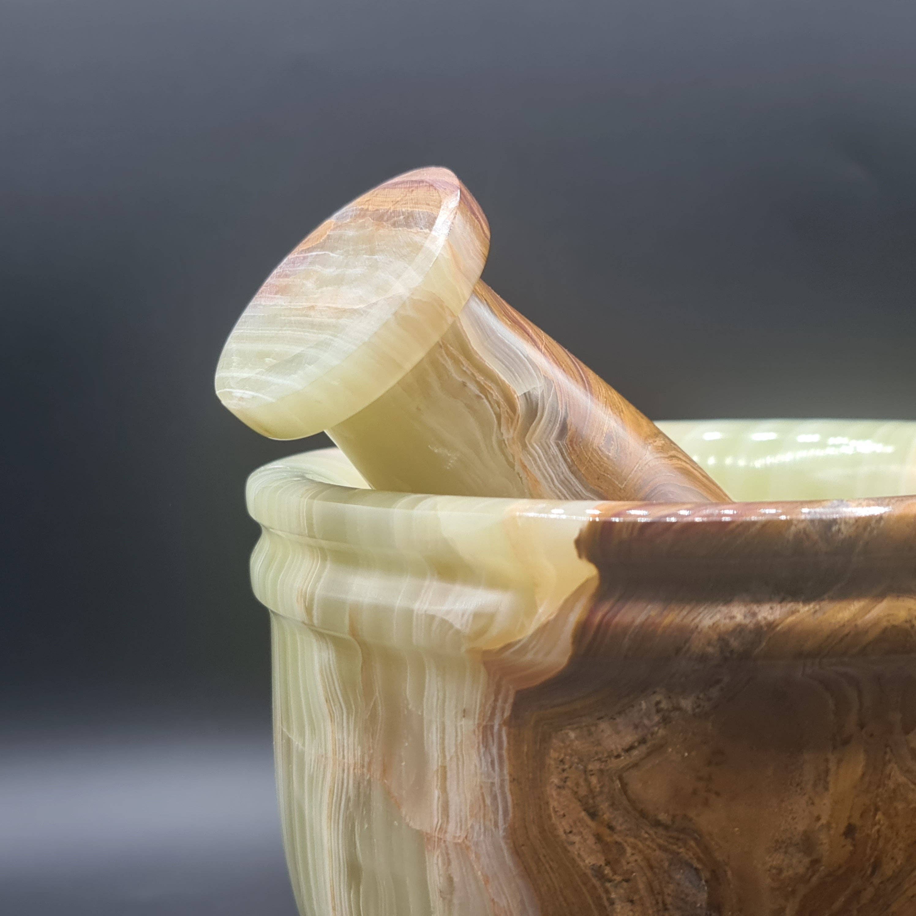 Gemstone Gifts Ltd. - Wholesale Mortar & pestle - Onyx Mortar and Pestle - Various sizes6