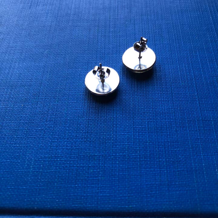 joeyfivecents - Venta al por mayor Pendientes de botón/aretes de poste - Studs - grandes botánicos plateados, flores de lavanda, verdes3