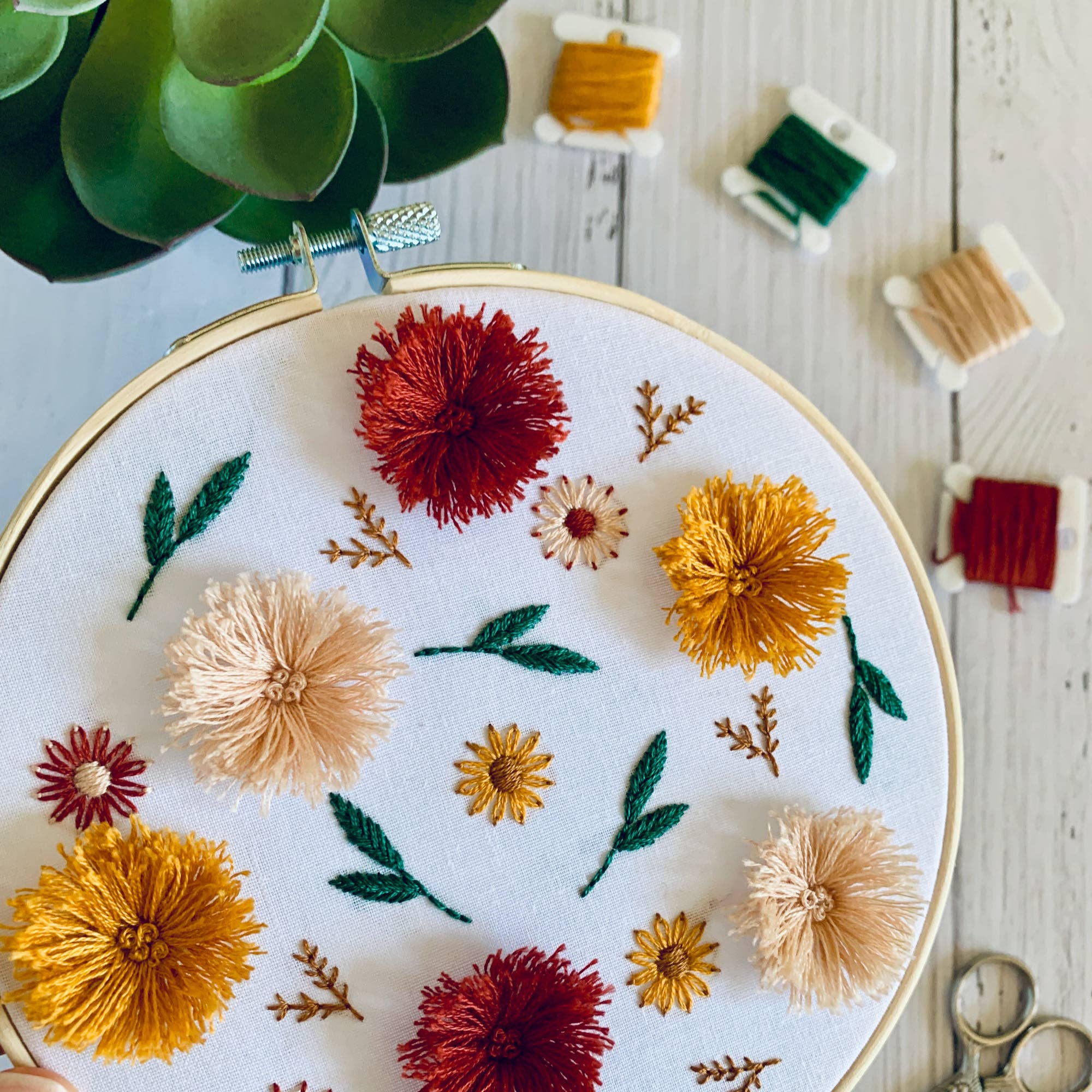 Rose Stitch Art – wholesale Embroidery/cross-stitch supplies – 3D Fluffy Florals Embroidery Kit - DIY Hoop Art for Adults. Relaxing Nature Craft Gift, Autumn Stress Relief Project, beginner friendly3