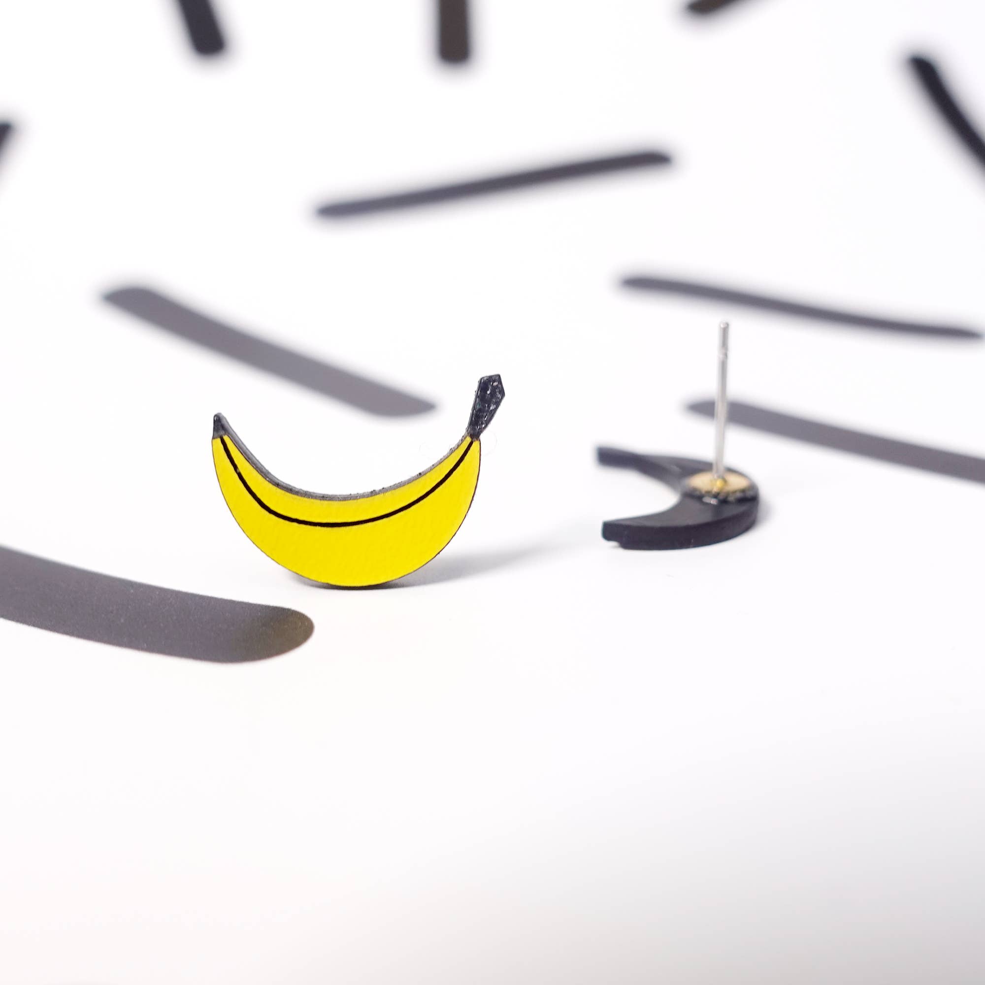 Silly Loaf – wholesale Solitärörhängen – Bananspetsörhängen2