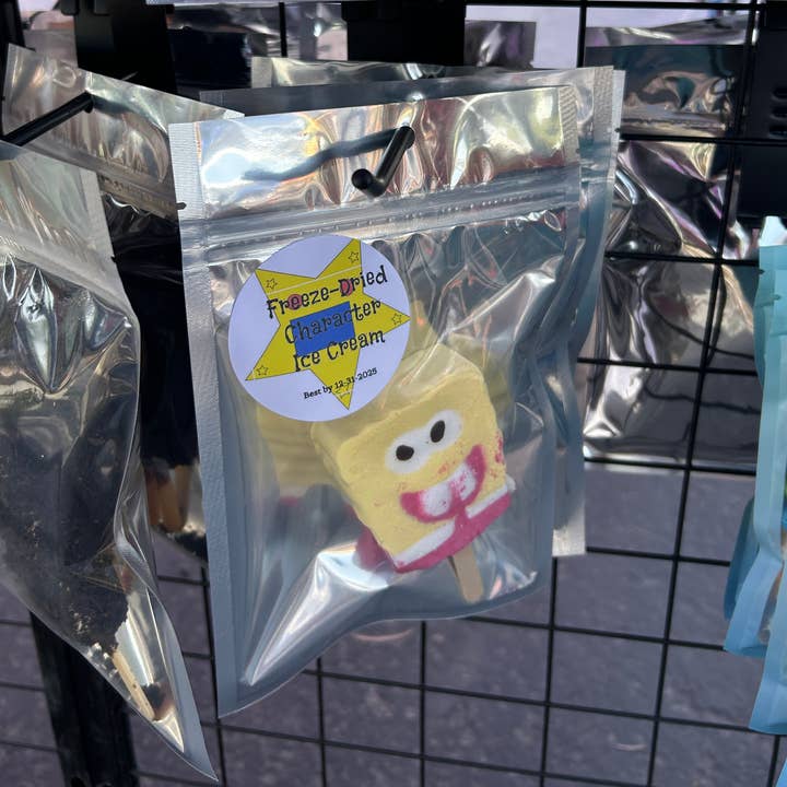 Crème glacée Bob l'éponge lyophilisée pour la vente par Rodgers jam berries