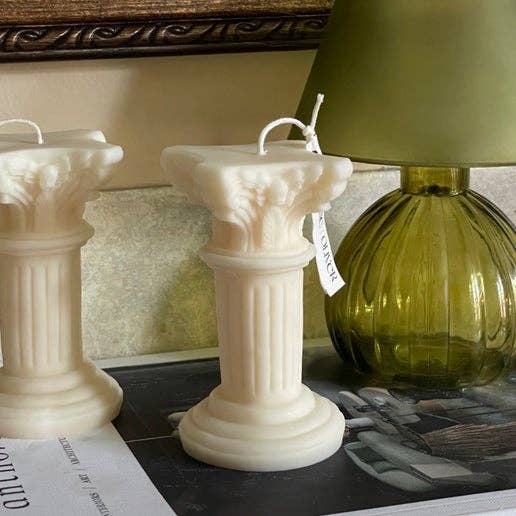 Eloise and Oliver - Wholesale Novelty Candle - Roman Pillar Candle1