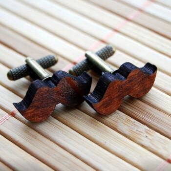 Gemelos de madera bigote para venta al por mayor de SUNROZ