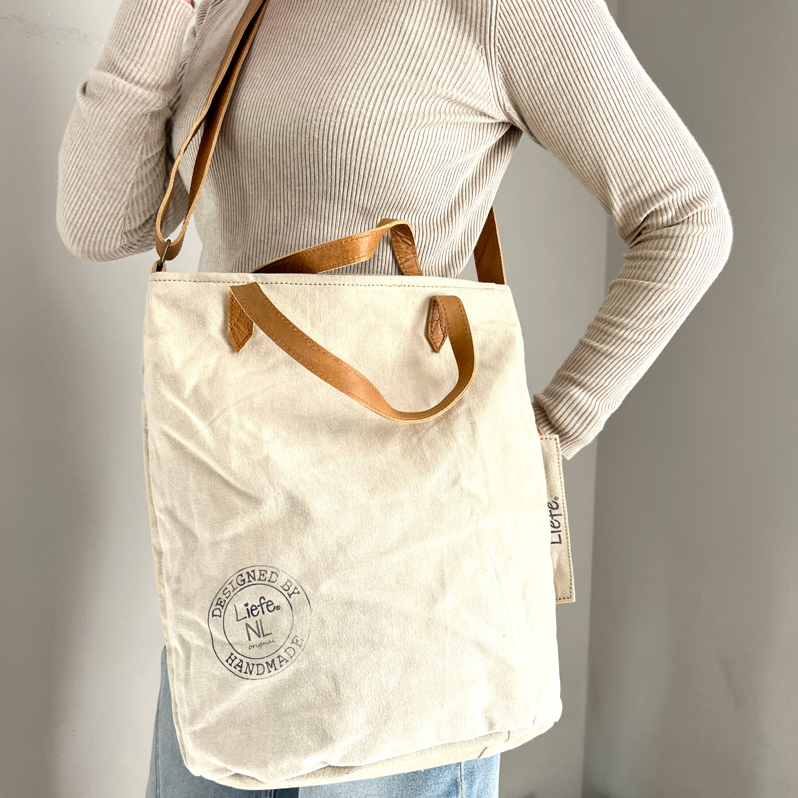 Liefe NL - Wholesale Shoulder Bag - Women's - BucketBag (light canvas) - raw NEW1